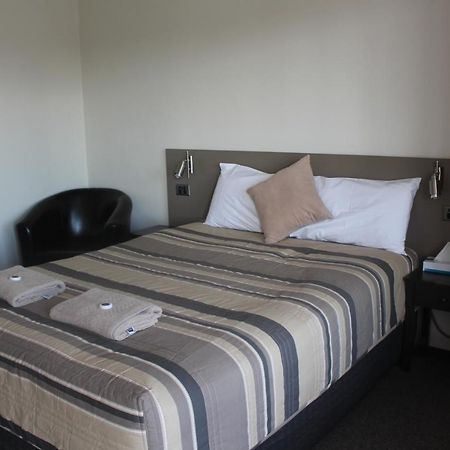 Centrepoint Motel Dubbo Buitenkant foto