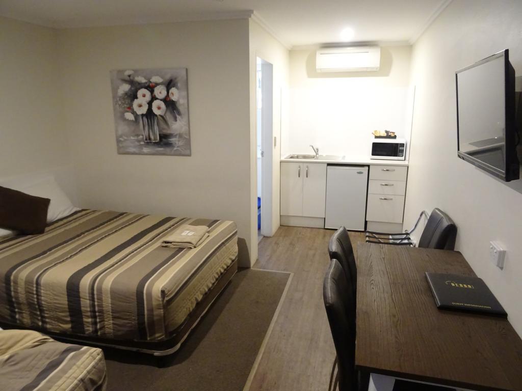 Centrepoint Motel Dubbo Buitenkant foto