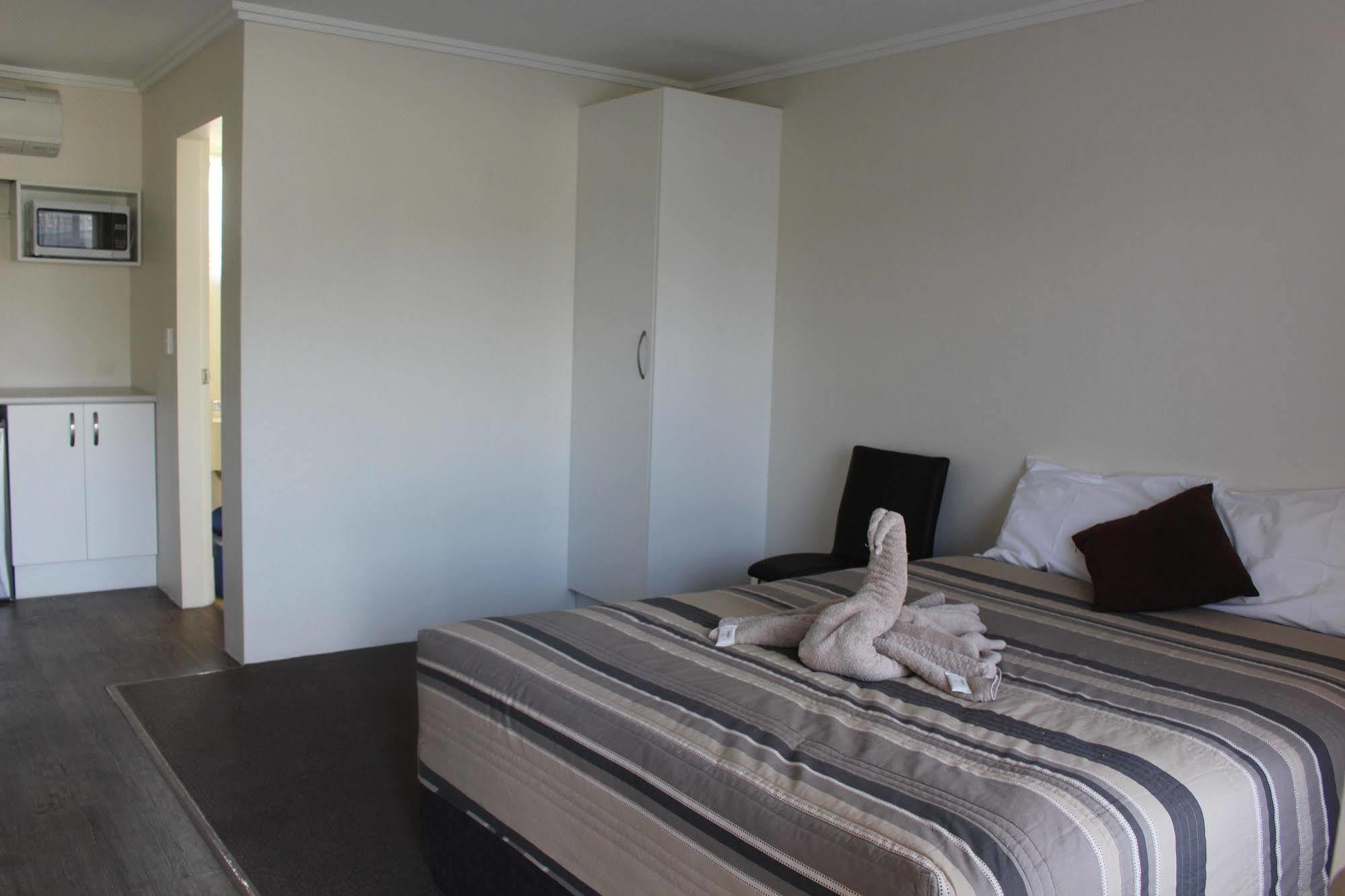 Centrepoint Motel Dubbo Buitenkant foto